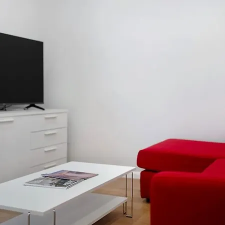 Moderno In Centro Апартаменты *