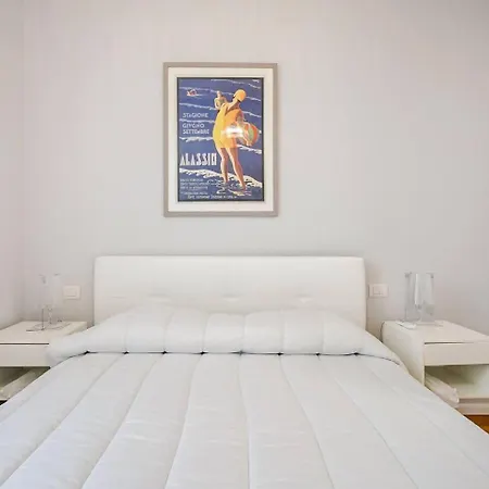 Moderno In Centro Апартаменты
